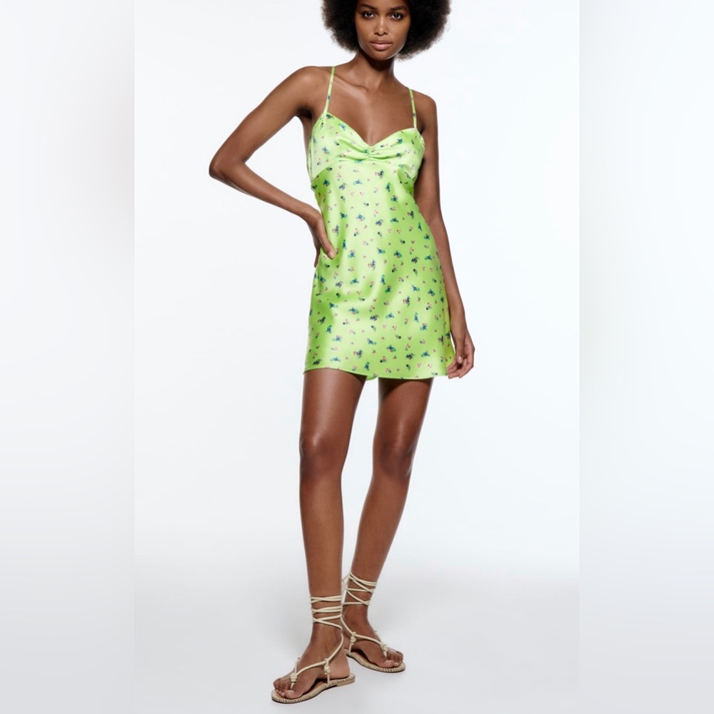 Zara Short Satin dress. Size small